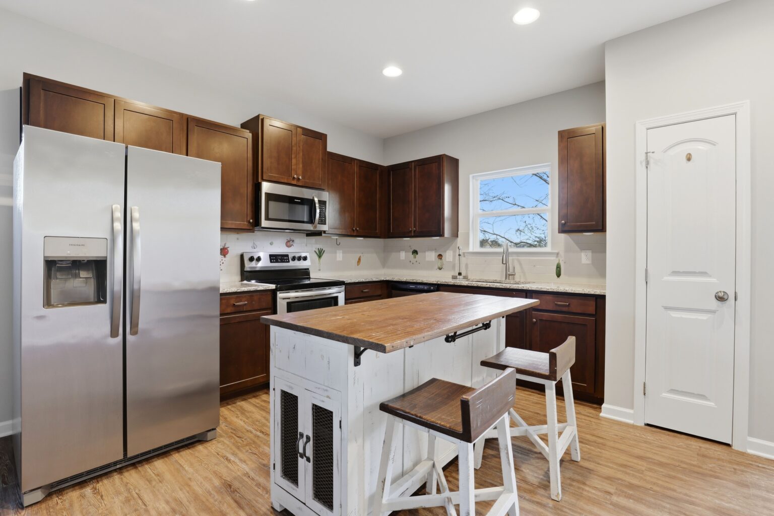 HDR interior and exterior listing photos Eastern NC